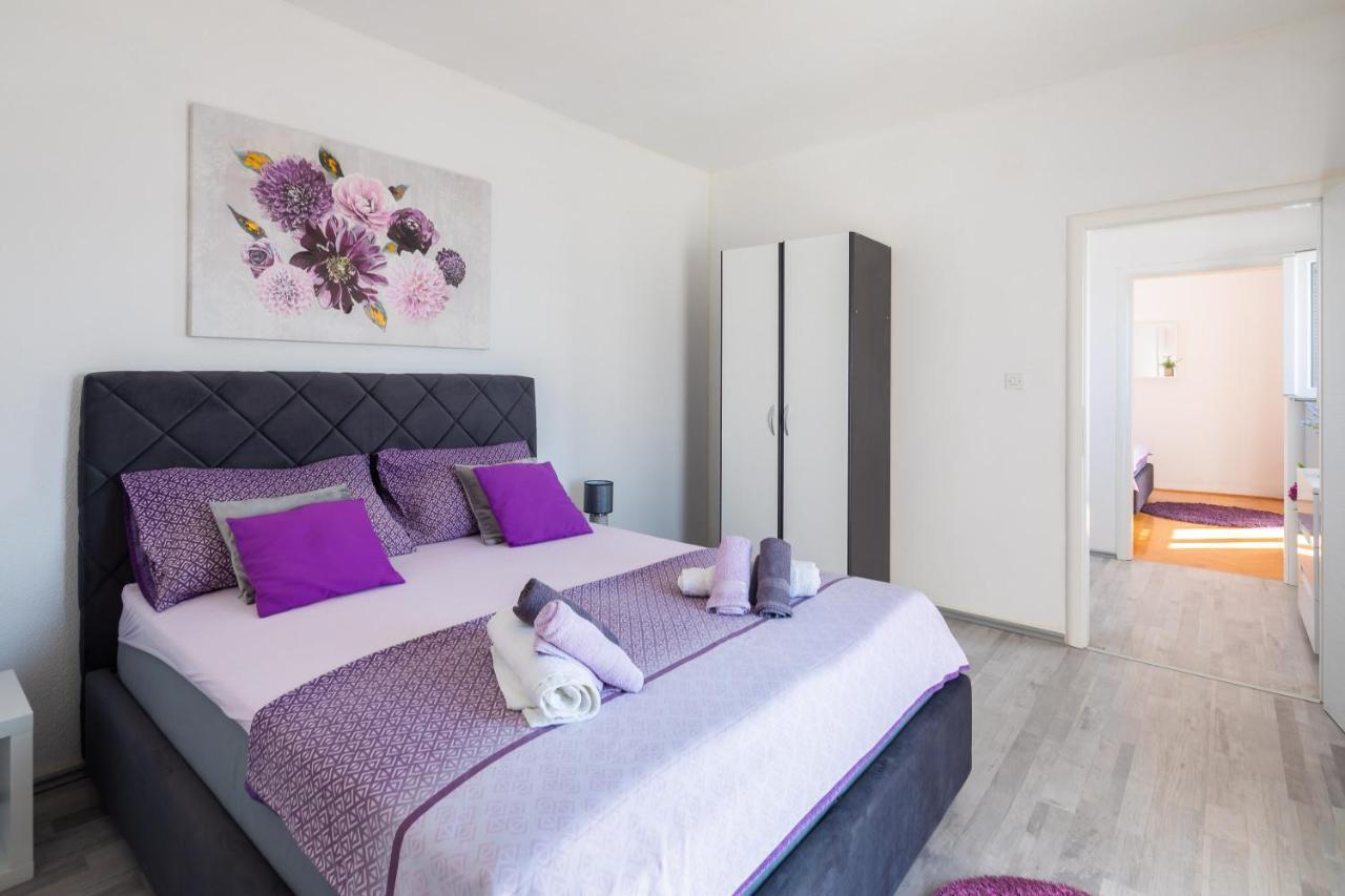 Sky Way Apartments Dugi Rat Ngoại thất bức ảnh
